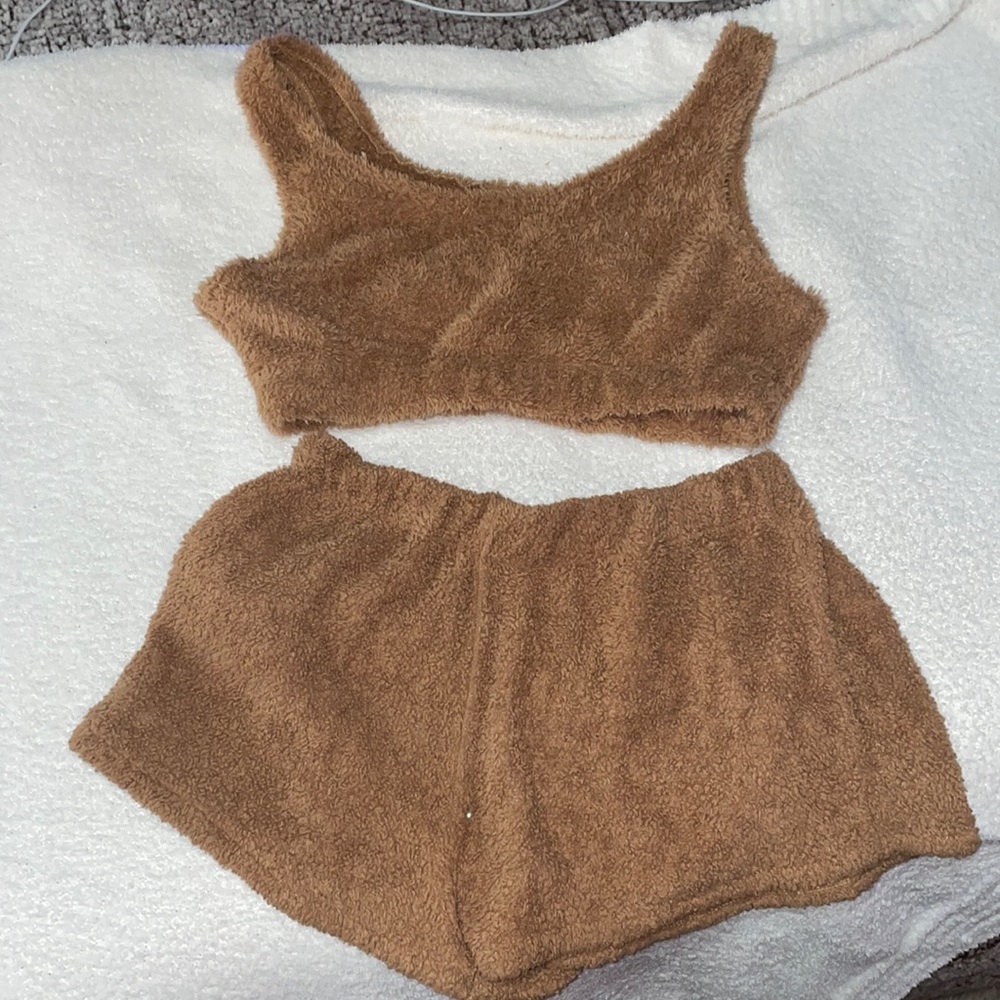 SHEIN Fluffy Knit Flannel Tank Top With Shorts Lounge Set